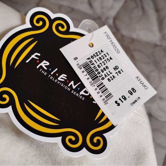 Friends Quotes Cap - Picture 2 of 4